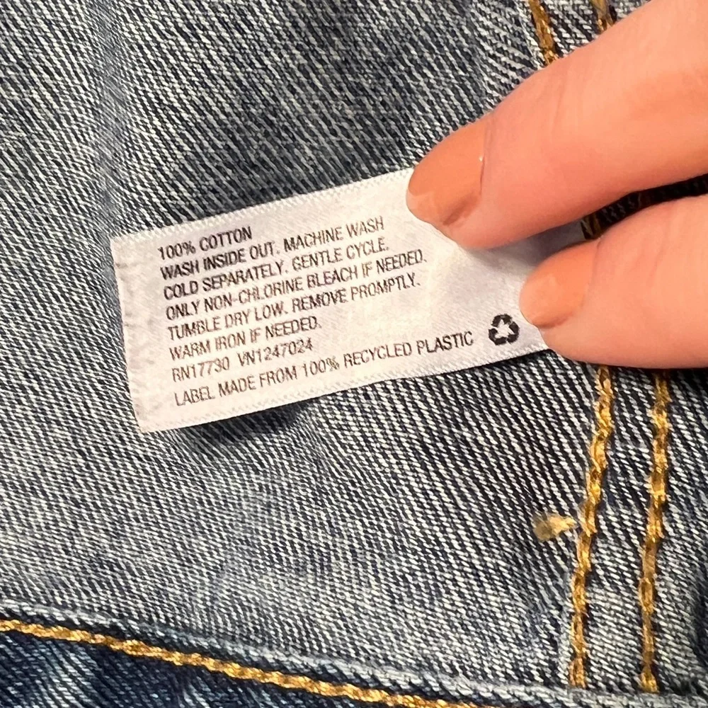 Wild Fable | 100% Cotton Denim Jean Jacket Coat Oversized Women XS Distressed - Picture 8 of 8